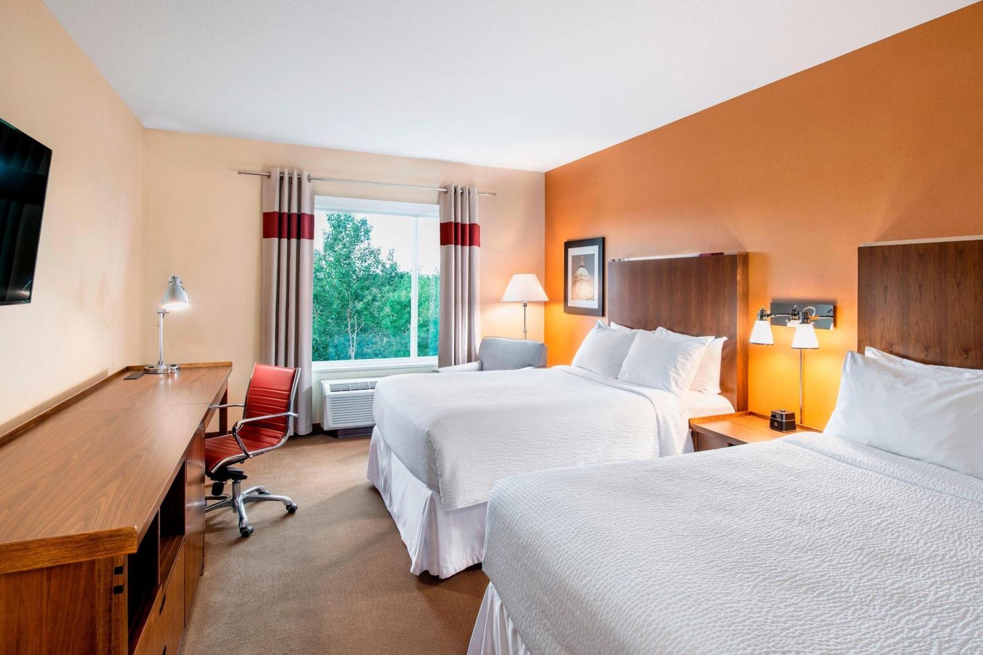 Four Points By Sheraton Grande Prairie Buitenkant foto